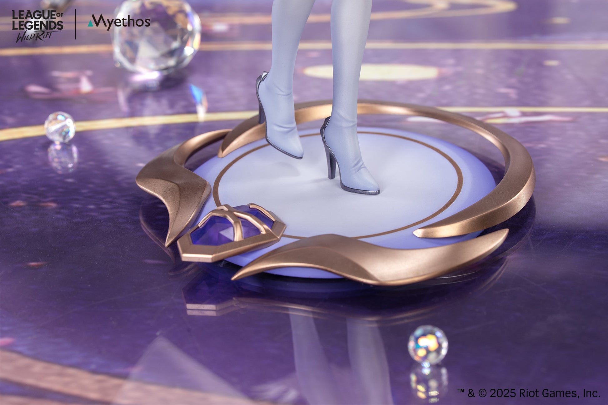 Gift+ League of Legends: Wild Rift 1/8 Crystal Rose Lux 1/8 Scale Figure