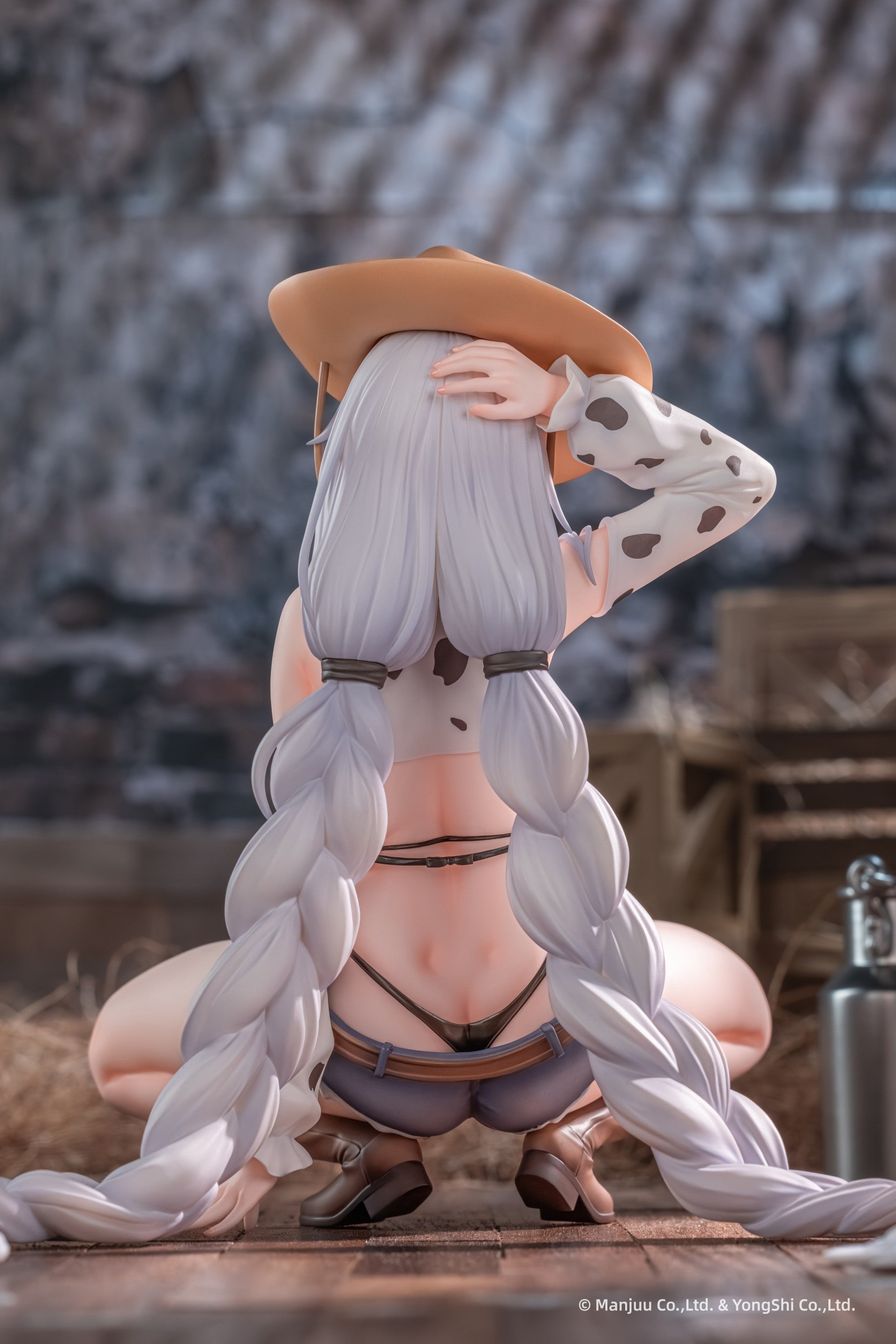 Anigame Azur Lane Fargo Dairy In The Dreary Sun Ver. 1/6 Scale Figure