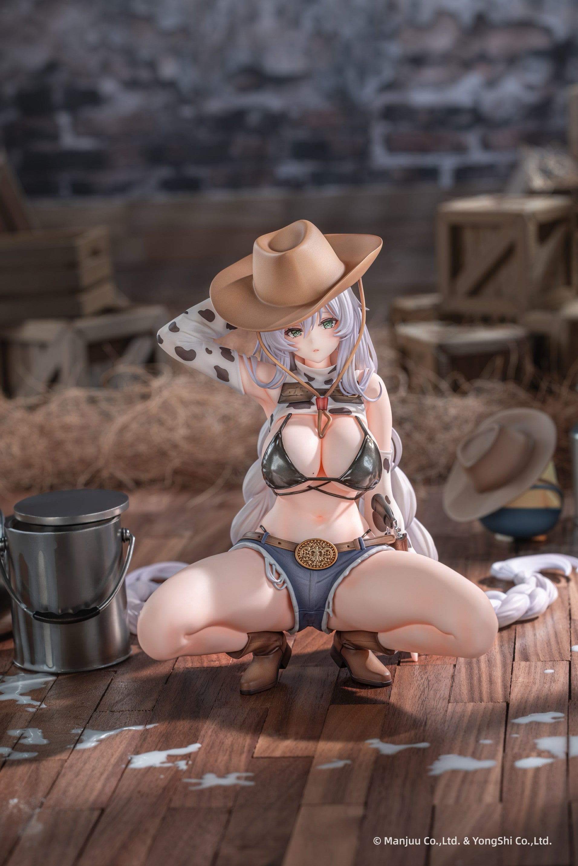 Anigame Azur Lane Fargo Dairy In The Dreary Sun Ver. 1/6 Scale Figure