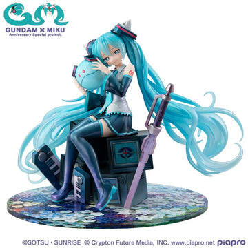 Lucrea Mobile Suit Gundam 45th Anniversary X Hatsune MikuHatsune Miku X OO Gundam 1/7 Scale Figure
