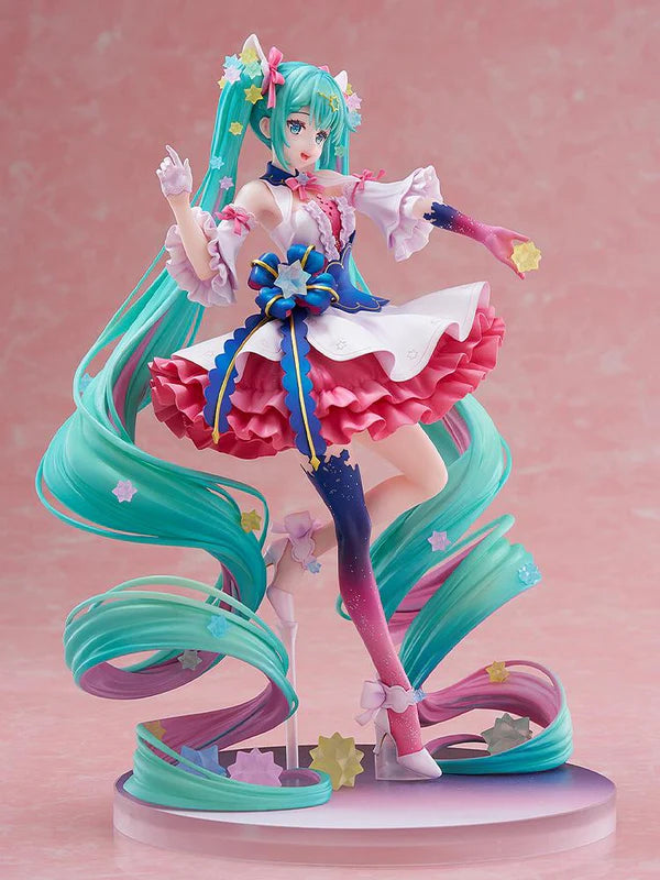 Creators Collection Figure Hatsune Miku: Rosuuri Ver. 1/7 Scale Figure