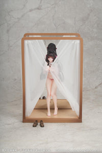 Gift+ Trinidad: Trapper In The Changing Room Ver. 1/8 Scale Figure