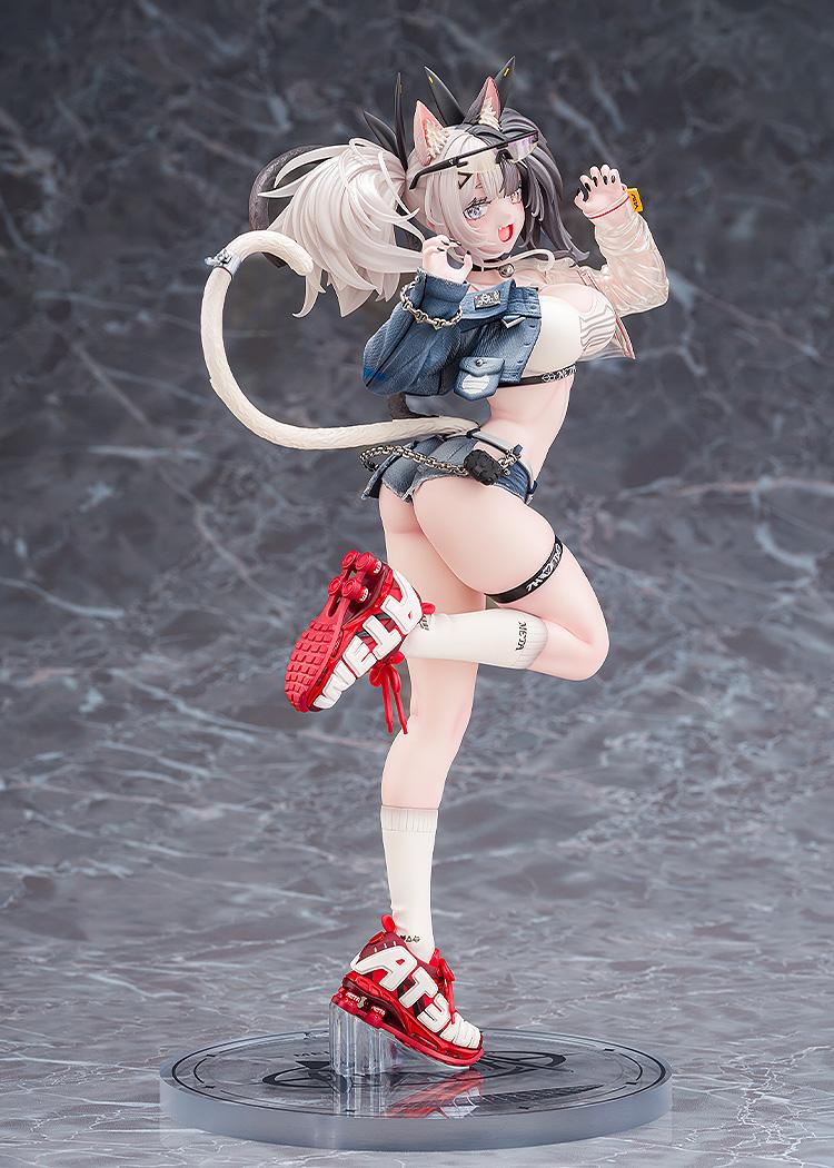 Melterna Girl: Metako 1/7 Scale Figure