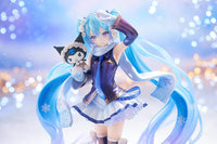 Character Vocal Series 01: Hatsune Miku Snow Miku x Kuromi 1/7 Scale Figure