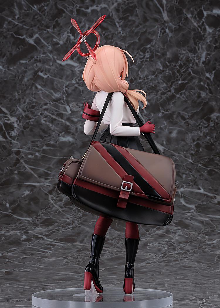 1/7 Chinatsu (Blue Archive) 1/7 Scale Figure