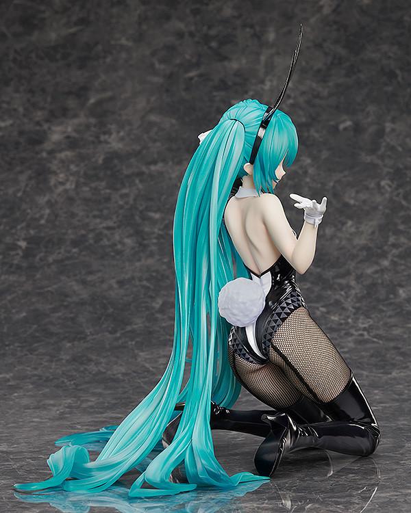 Hatsune Miku: Bunny Ver. / Art By Sanmuyyb 1/4 Scale Figure