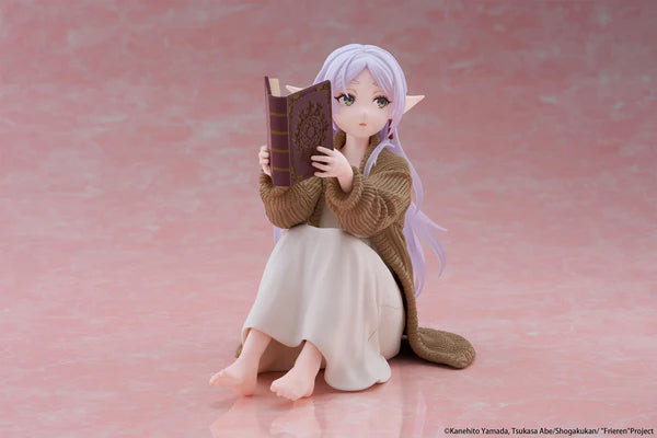 Frieren: Beyond Journey's End Desktop Cute Figure - Frieren (Roomwear Ver.)