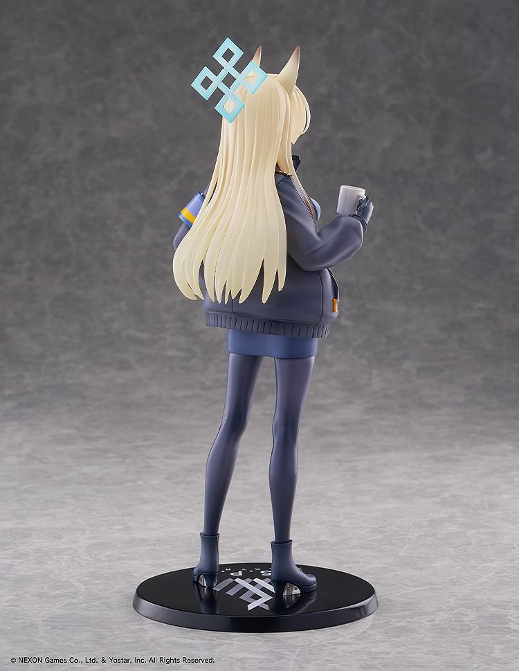 Kanna (Swimsuit) 1/7 Scale Figure