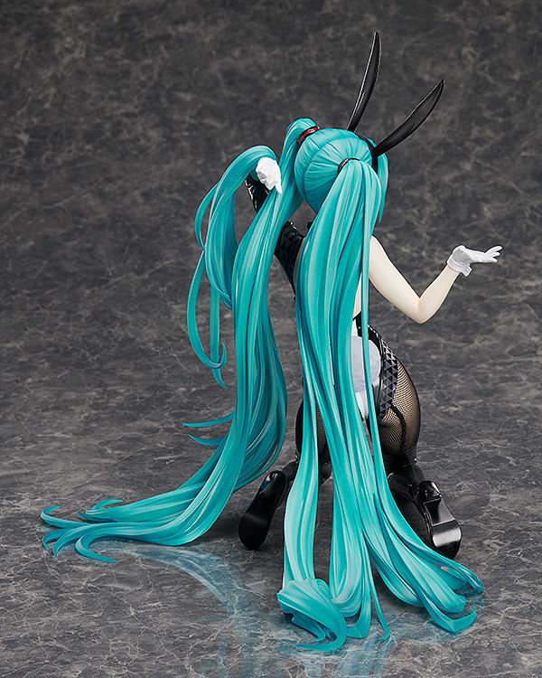 Hatsune Miku: Bunny Ver. / Art By Sanmuyyb 1/4 Scale Figure