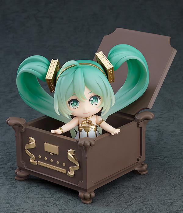 Character Vocal Series 01: Hatsune Miku Nendoroid Hatsune Miku: Symphony 5th Anniversary Ver.