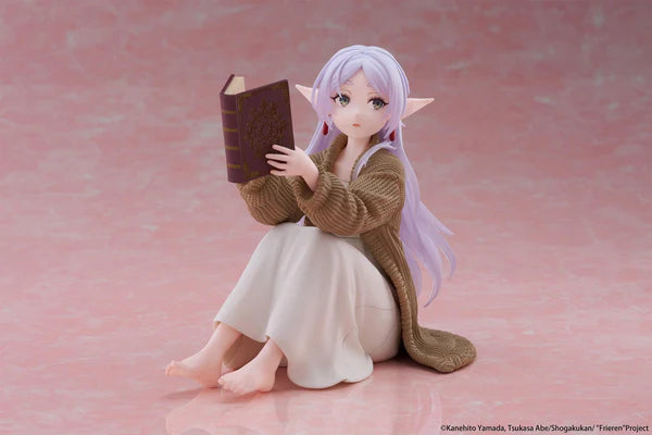 Frieren: Beyond Journey's End Desktop Cute Figure - Frieren (Roomwear Ver.)