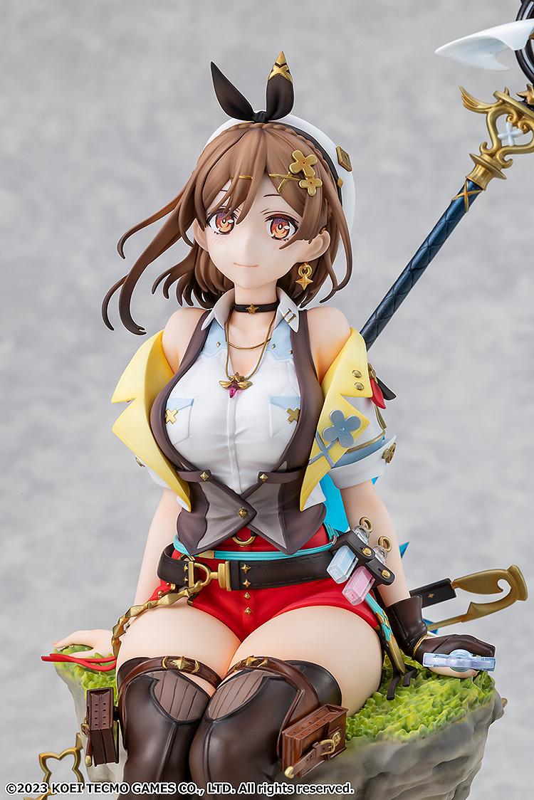 Ryza (Reisalin Stout) 1/7 Scale Figure