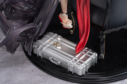 Knives Out Diane: Banquet Dance 1/7 Scale Figure