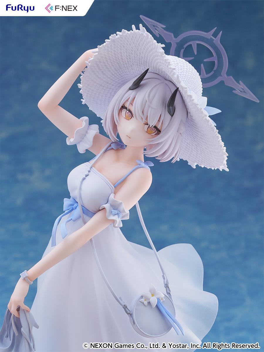 Sena (Casual) 1/7 Scale Figure