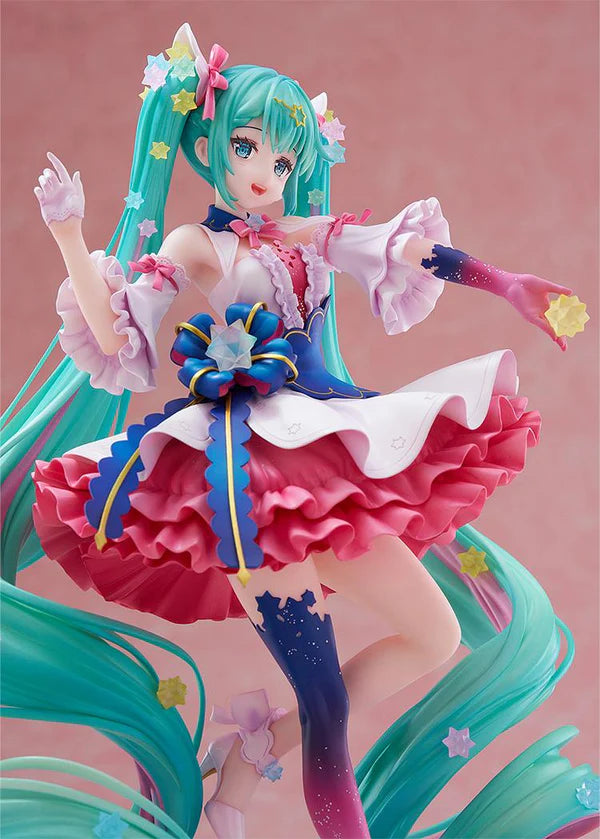 Creators Collection Figure Hatsune Miku: Rosuuri Ver. 1/7 Scale Figure