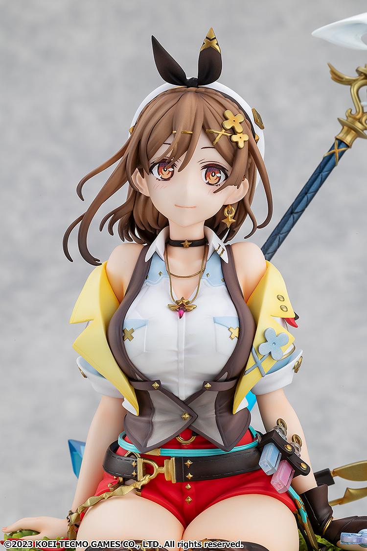 Ryza (Reisalin Stout) 1/7 Scale Figure