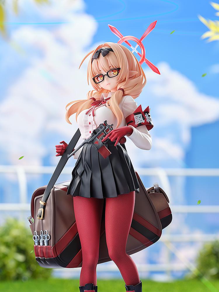 1/7 Chinatsu (Blue Archive) 1/7 Scale Figure