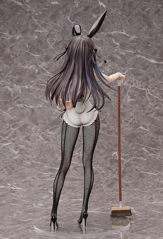 Alina Clover: Bunny Ver 1/4 Scale Figure