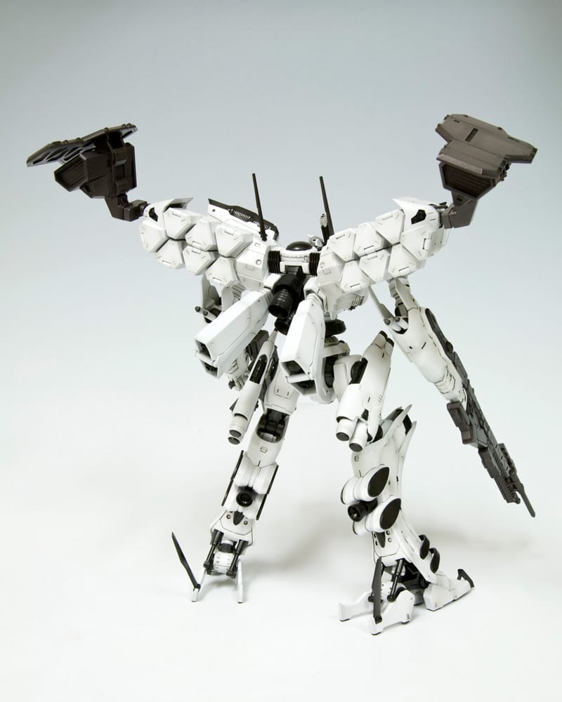 Armored Core V.I. Series Lineark White-Glint