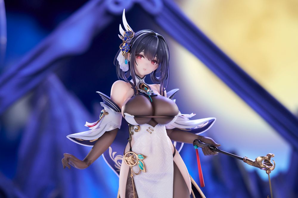 Azur Lane Chen Hai Kai 1/7 Scale Figure