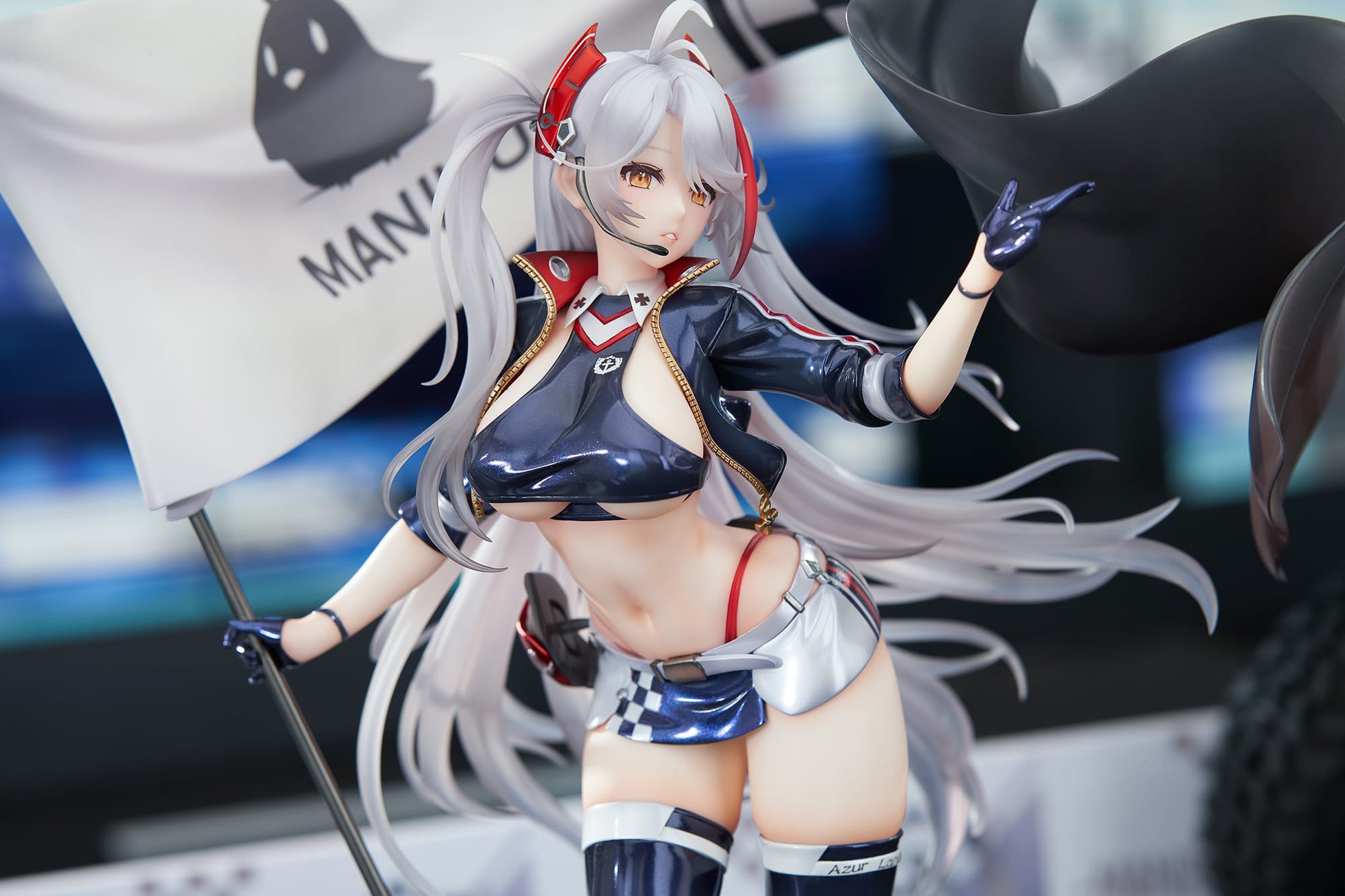 Azur Lane Prinz Eugen Final Lap Ver. 1/7 Scale Figure
