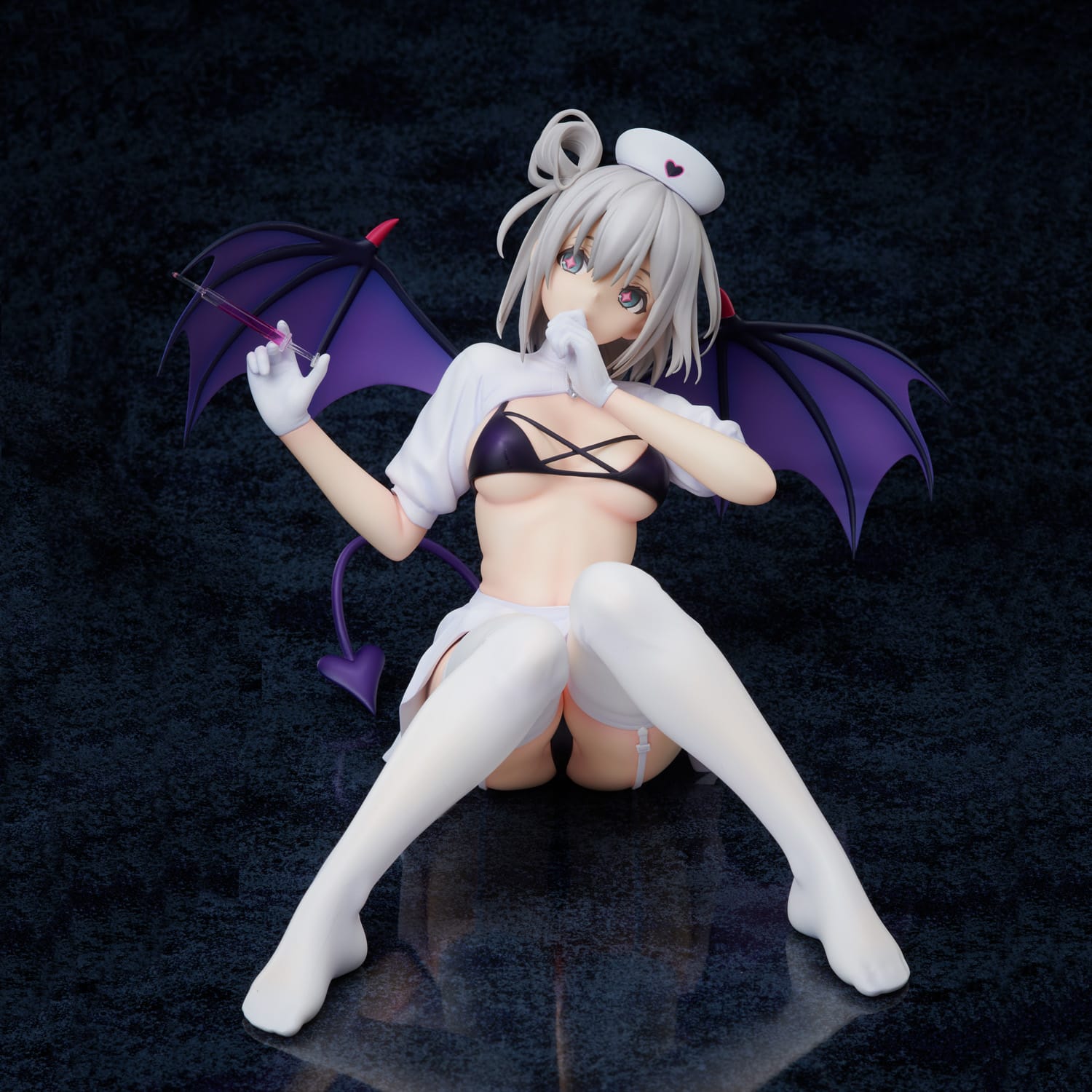 B-style Azur Lane Manchester: Midnight Devil in White 1/4 Scale Figure