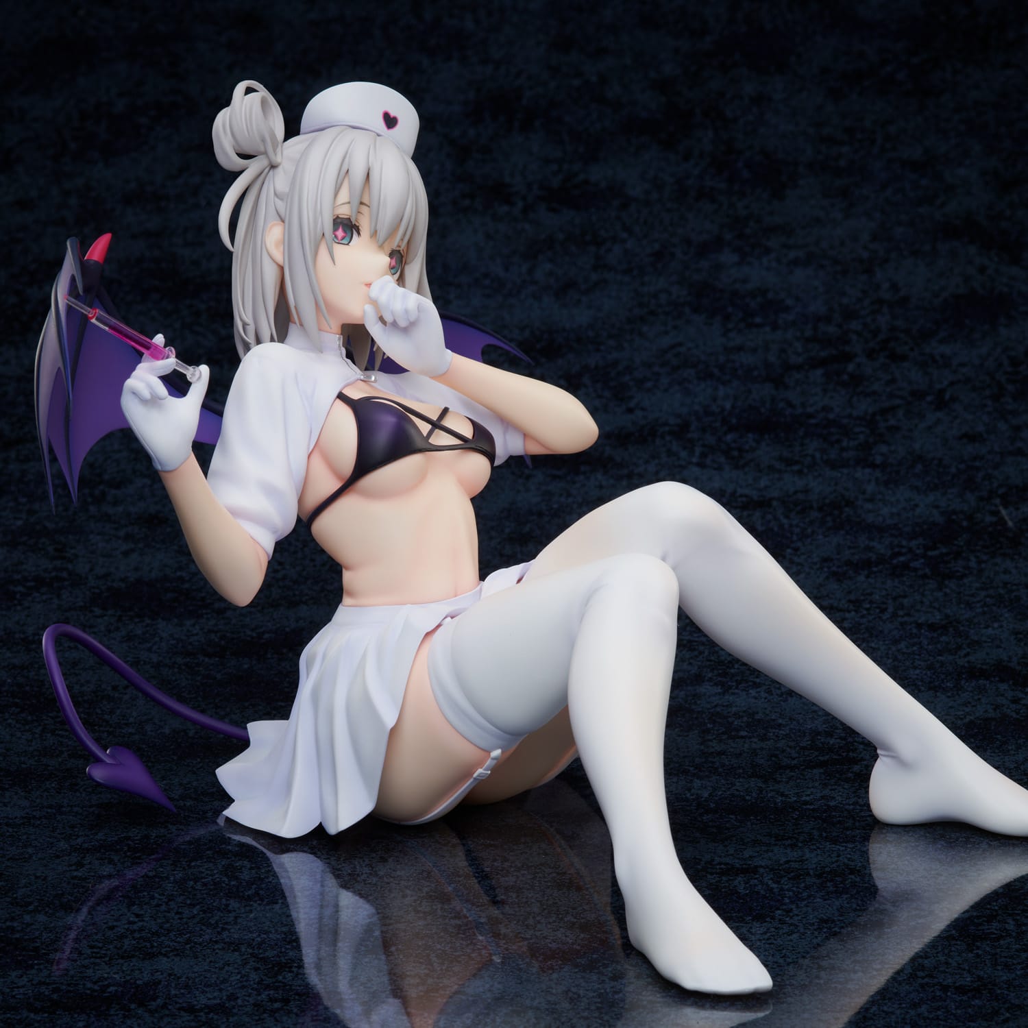 B-style Azur Lane Manchester: Midnight Devil in White 1/4 Scale Figure