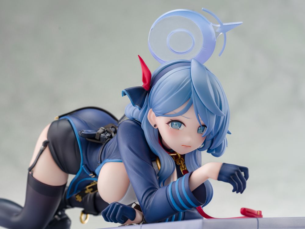 Blue Archive Ako Memorial Lobby ver. 1/7 Scale Figure