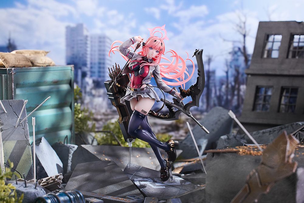 Colors:RED 1/7 Scale Figure