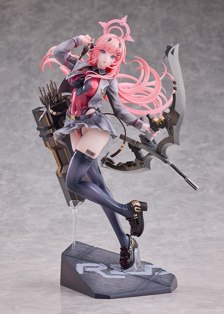 Colors:RED 1/7 Scale Figure