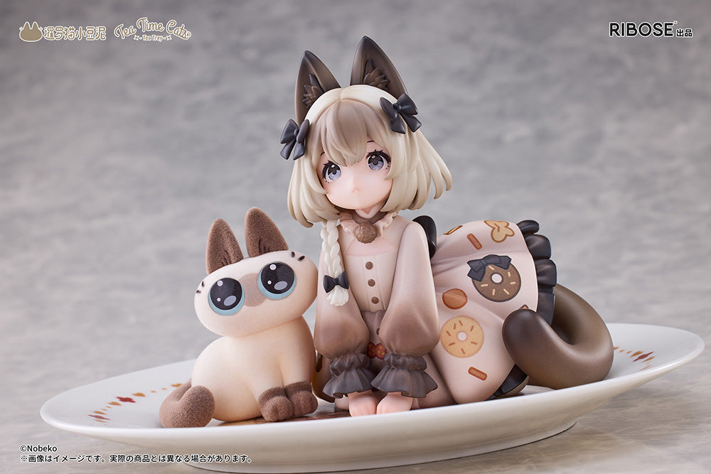 DLC Series Tea Time Cats x Siamese Cat Azuki-san Friendship Collaboration Exclusive Set Non Scale Figure