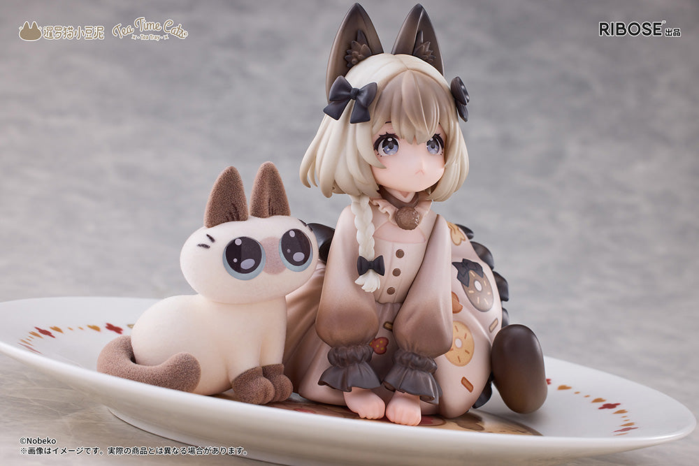 DLC Series Tea Time Cats x Siamese Cat Azuki-san Friendship Collaboration Exclusive Set Non Scale Figure