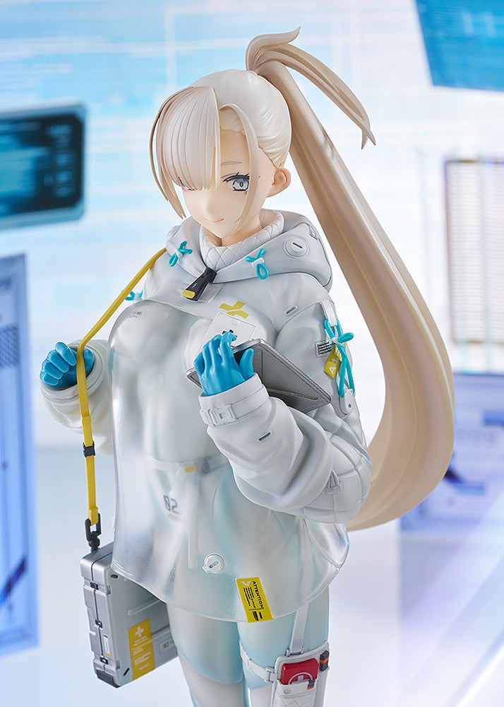 DR. 1/7 Scale Figure