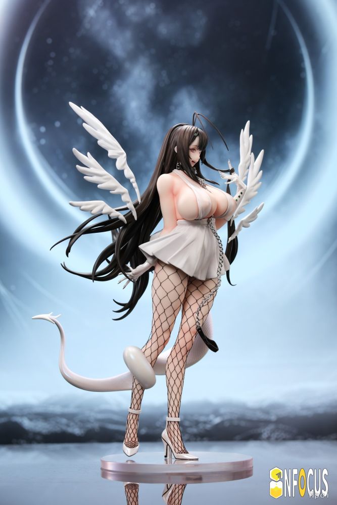Dorothy 1/6 Scale Figure