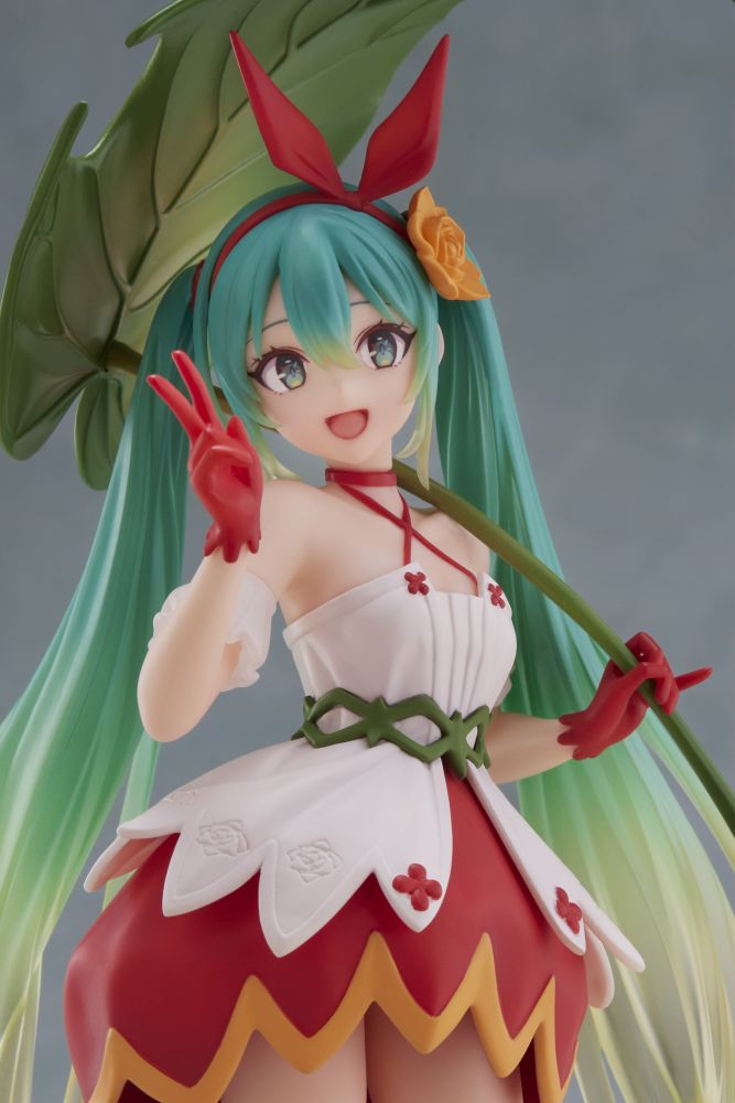 Hatsune Miku Wonderland Figure - Thumbelina