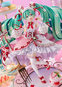 Hatsune Miku: 15th Anniversary Ver. 1/7 Scale Figure