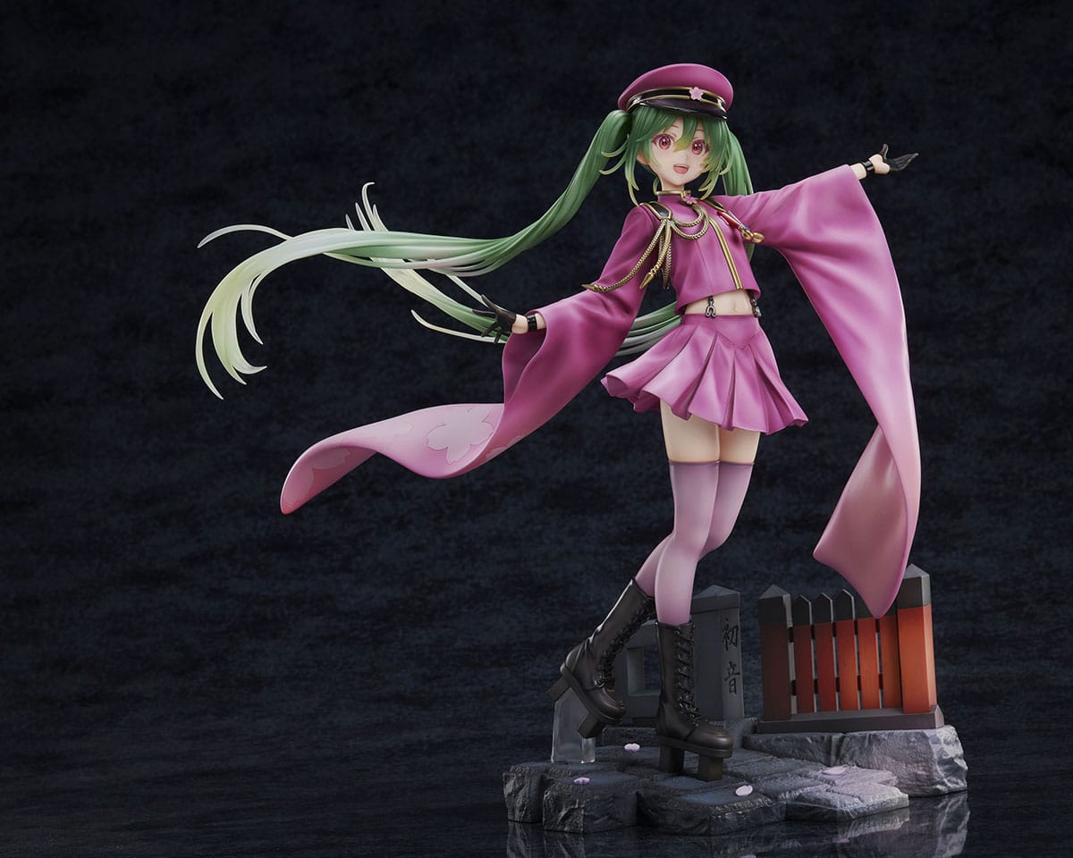 Hatsune Miku Senbonzakura 10th Anniversary Ver. 1/7 Scale Figure