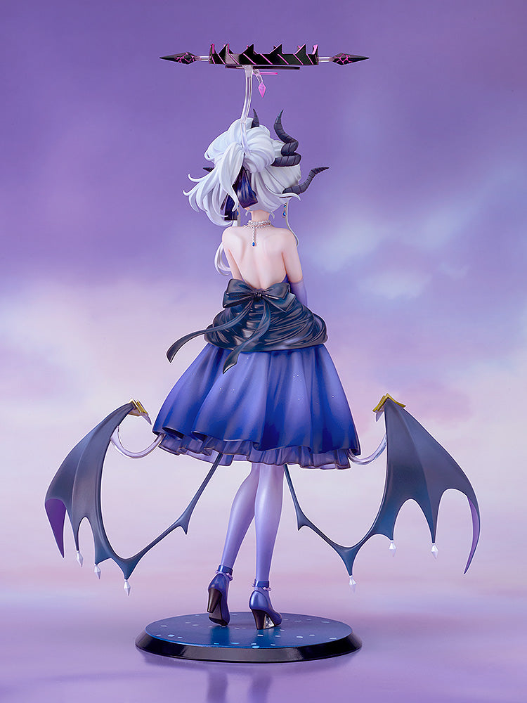 Hina (Dress) 1/7 Scale Figure