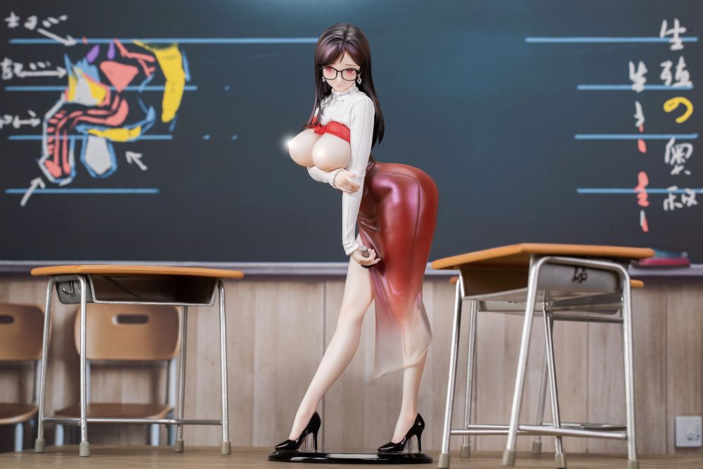 Homeroom Teacher EX Edition Non-Haired Ver 1/6 Scale Figure