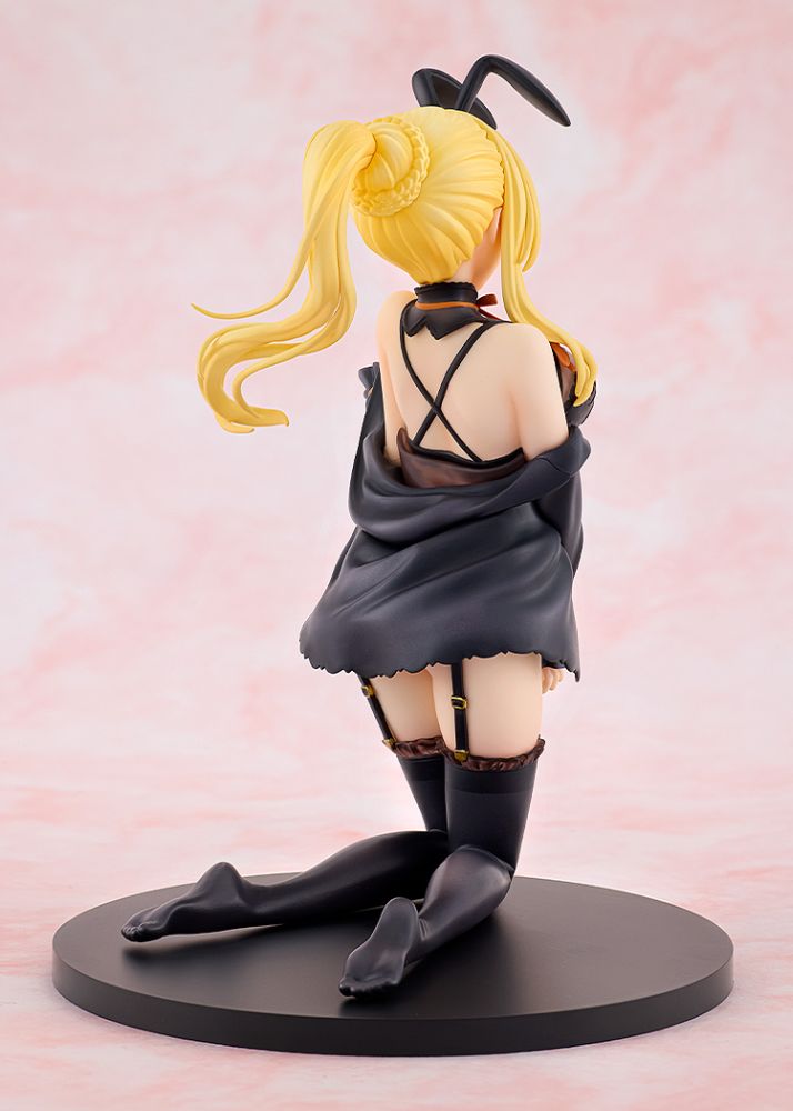 KONOSUBA -God's Blessing on This Wonderful World! Darkness: Light Novel Negligee ver. KADOKAWA Special Set Non Scale Figure