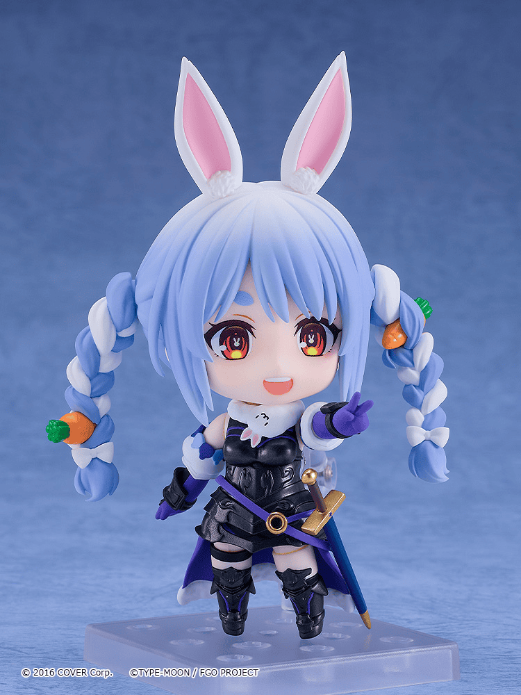 Nendoroid Usada Pekora (Mash Kyrielight Collaboration Ver.)