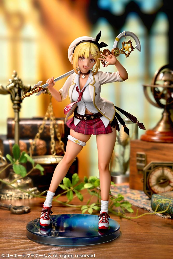 Ryza: Resleriana Academy Ver 1/7 Scale Figure
