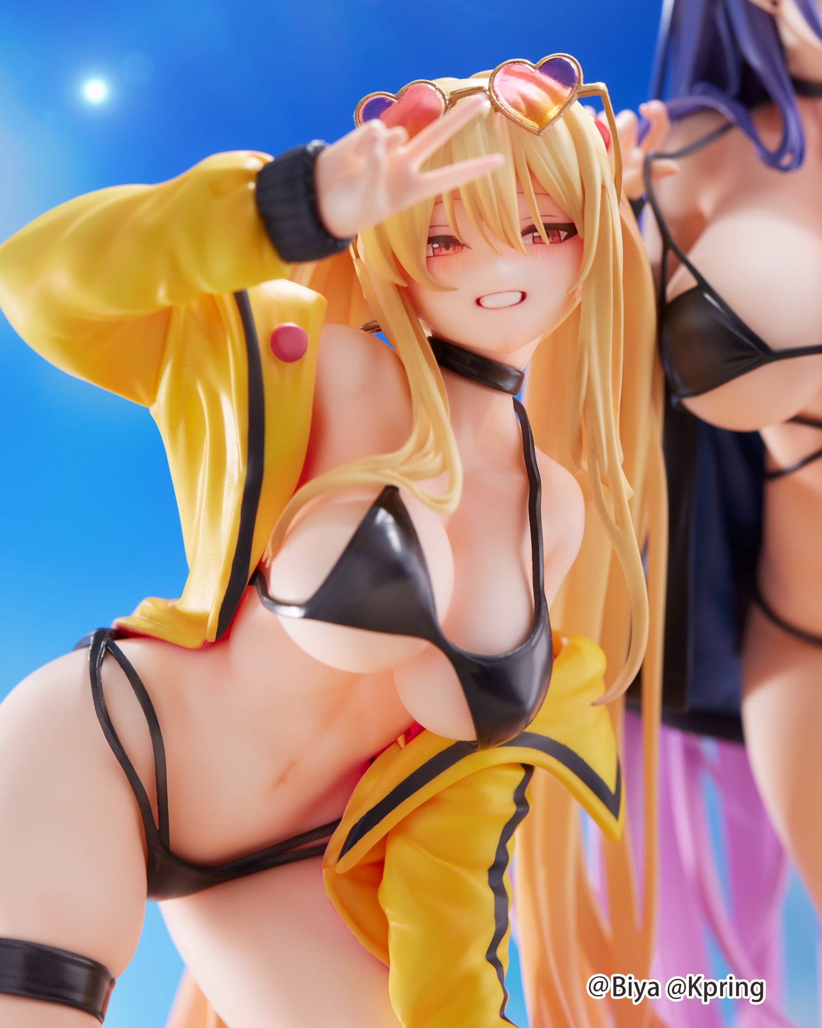 Yuna & Sayuri 1/6 Scale Figure (Set of 2) with Special Base Illustration by Biya & K Pring