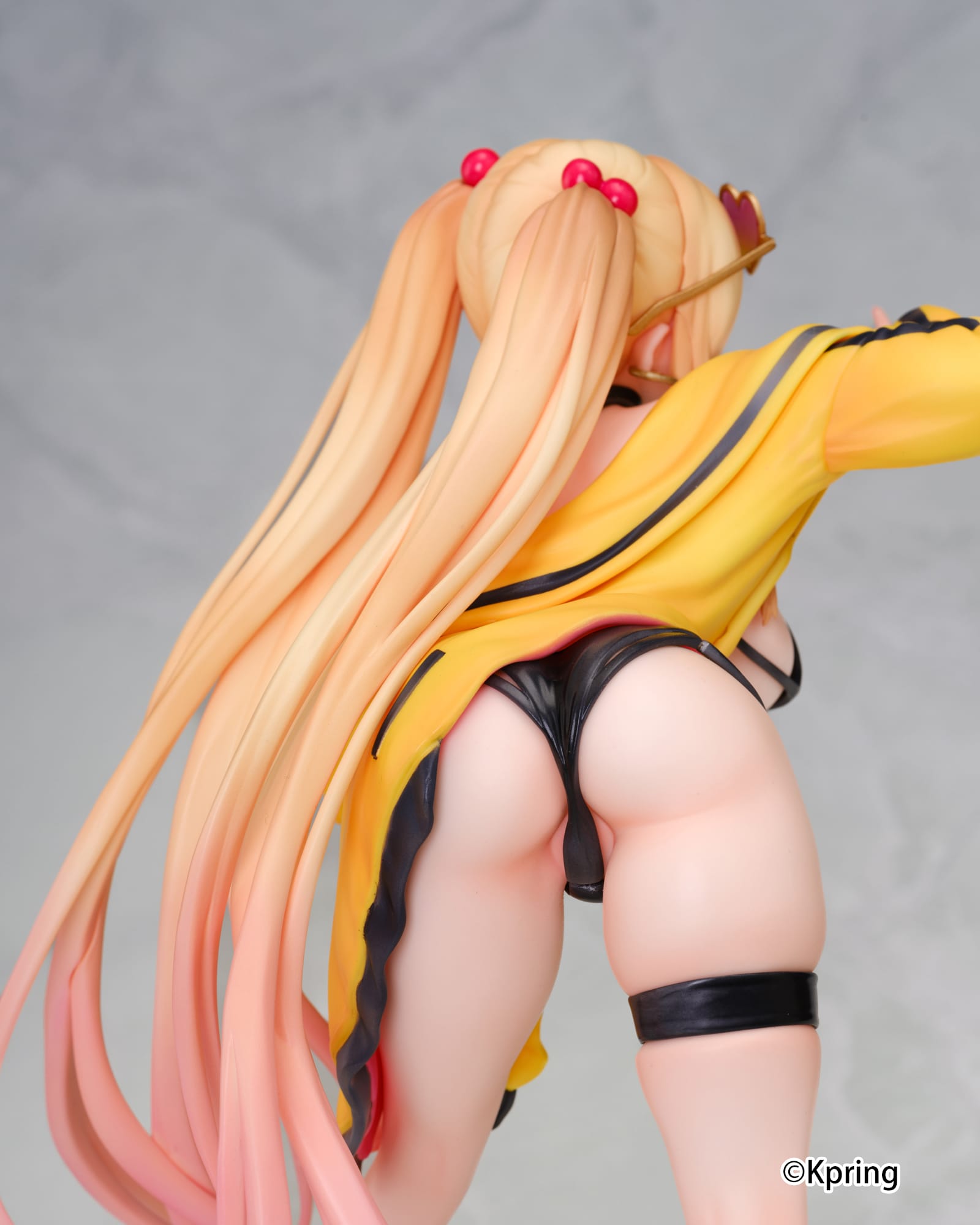 Yuna & Sayuri 1/6 Scale Figure (Set of 2) with Special Base Illustration by Biya & K Pring