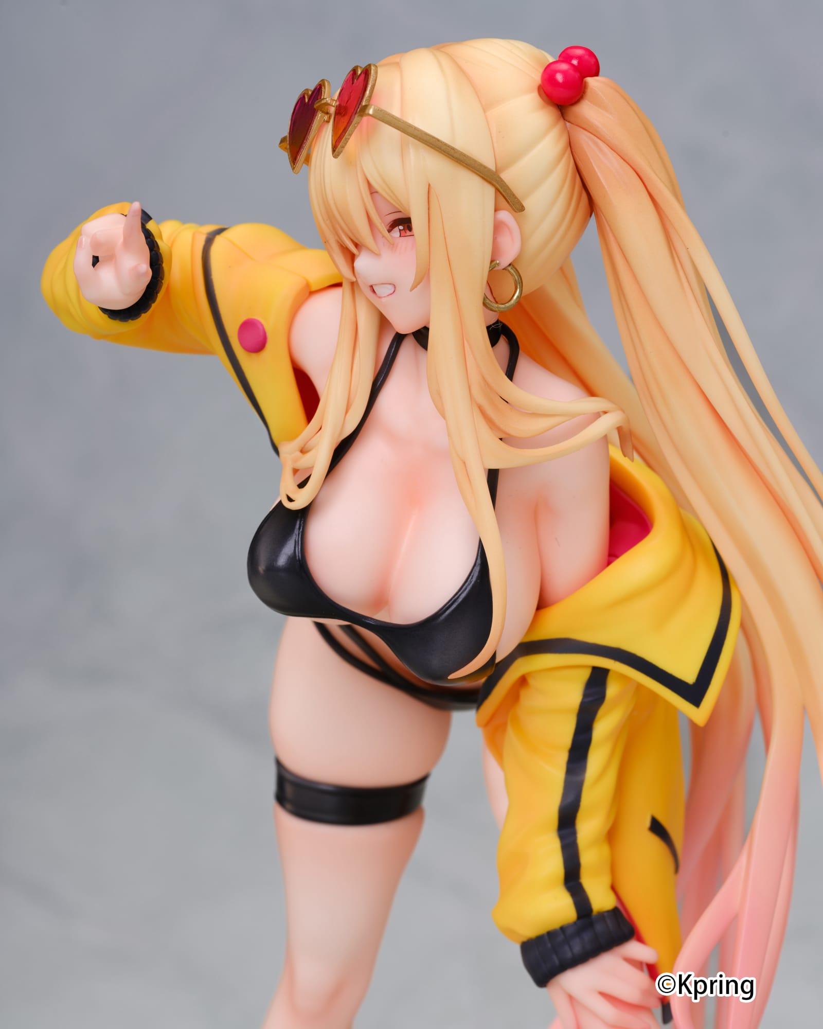 Yuna & Sayuri 1/6 Scale Figure (Set of 2) with Special Base Illustration by Biya & K Pring