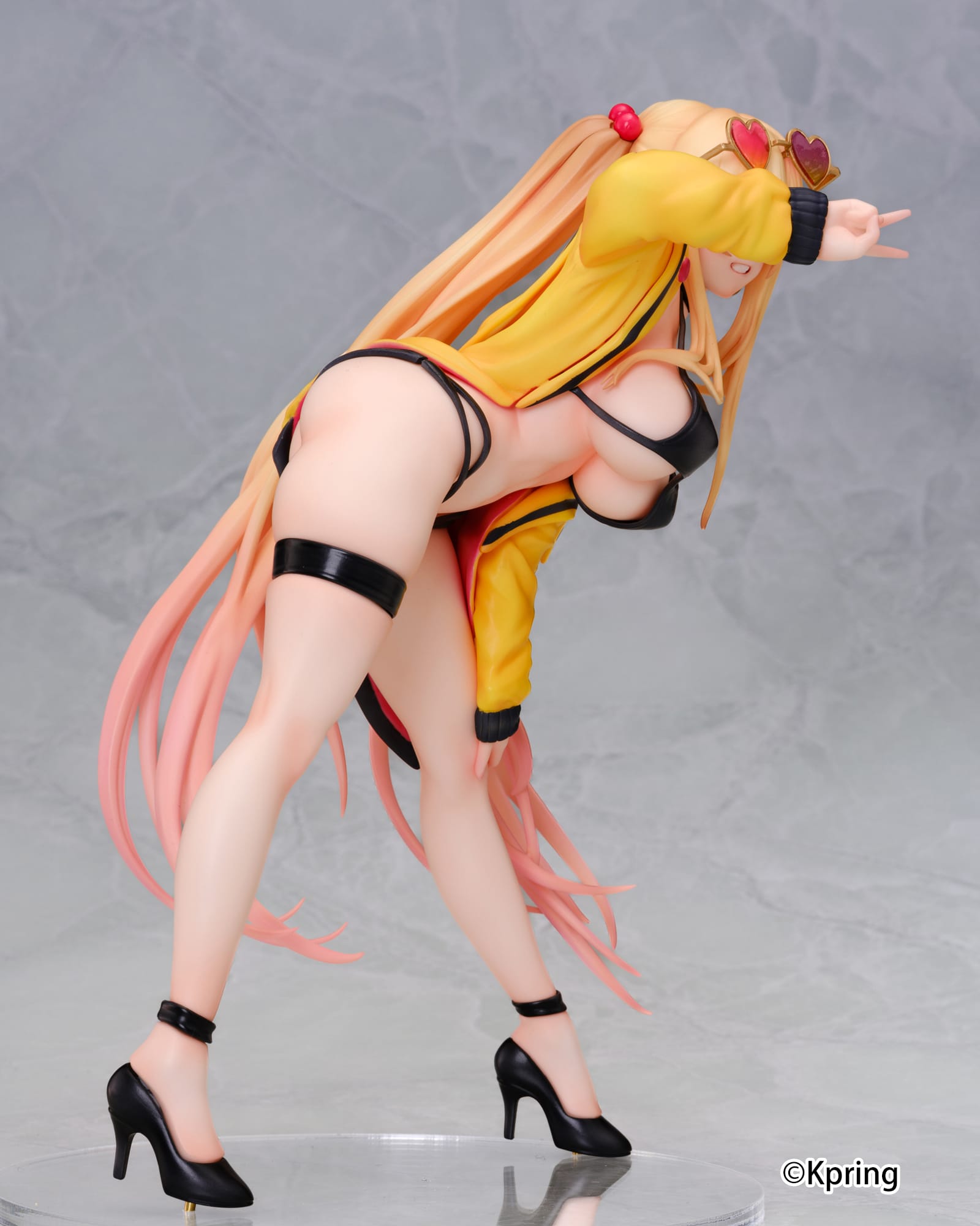 Yuna & Sayuri 1/6 Scale Figure (Set of 2) with Special Base Illustration by Biya & K Pring