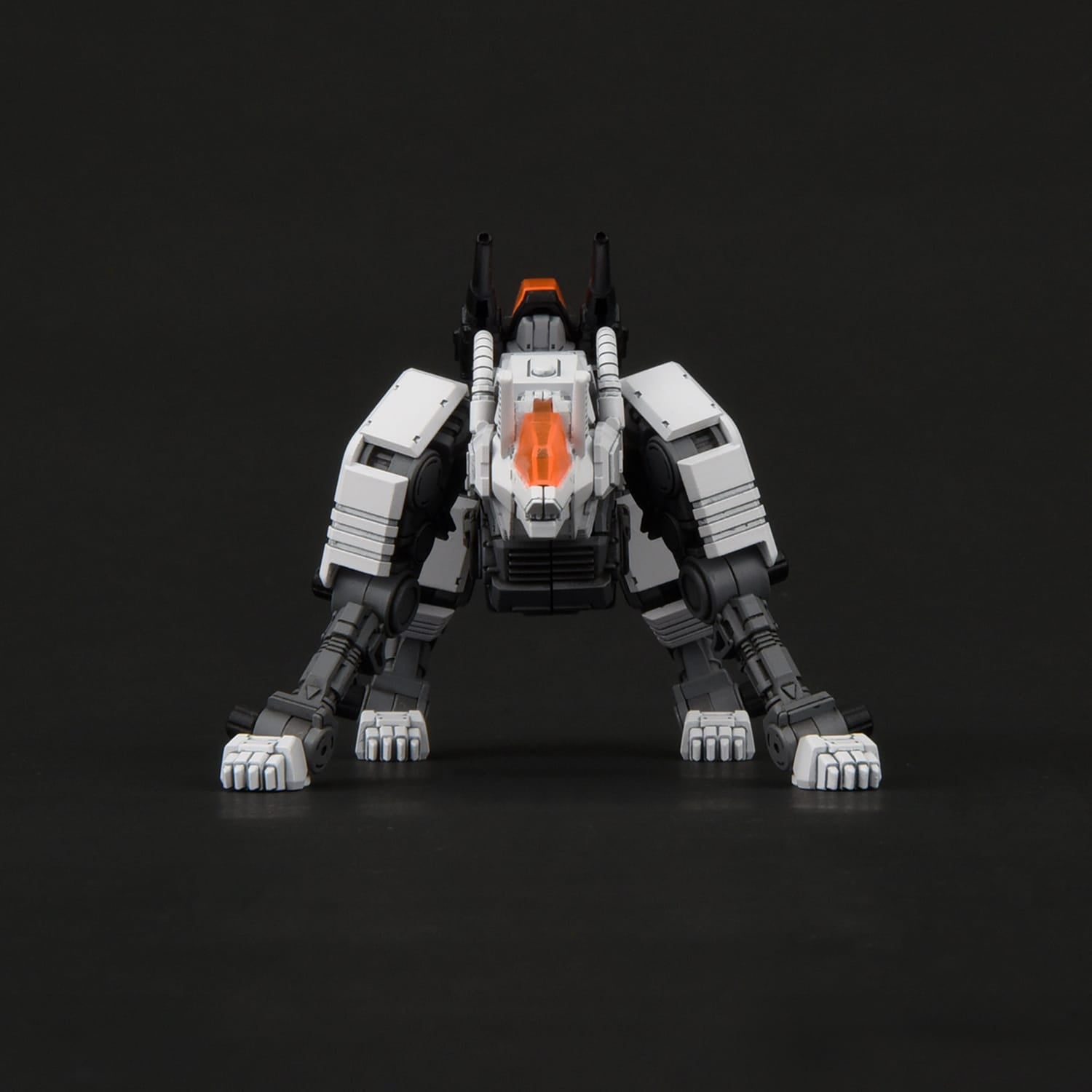 Zoids RMZ-003 Command Wolf (Wolf Type 1/100 Scale)