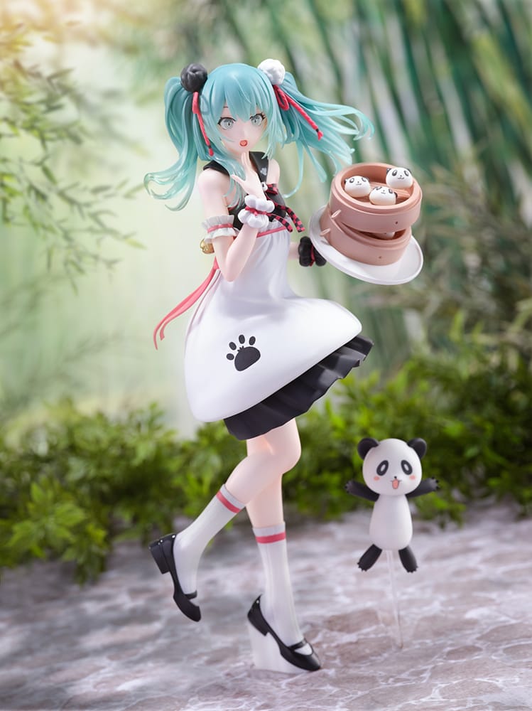 Miku Panda Bun Non-Scale Figure