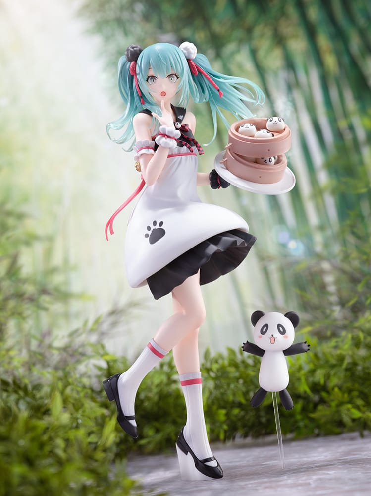 Miku Panda Bun Non-Scale Figure