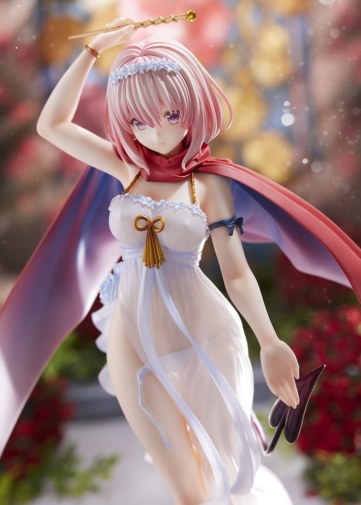 To LOVE Ru Darkness 'Momo Belia Deviluke' The Magician Ver. 1/7 Scale Figure